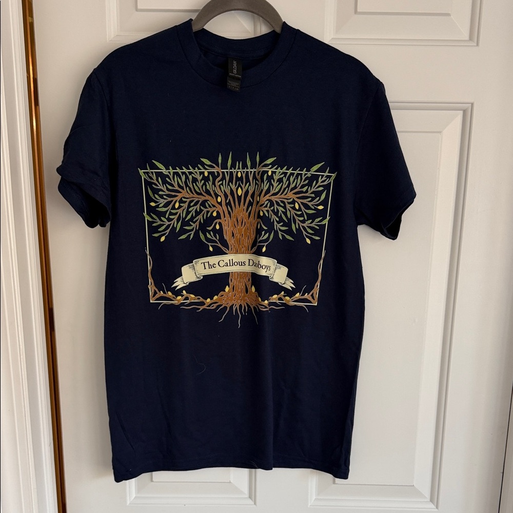Callous Daoboys Gildan Dark Blue Tree Graphic Tee